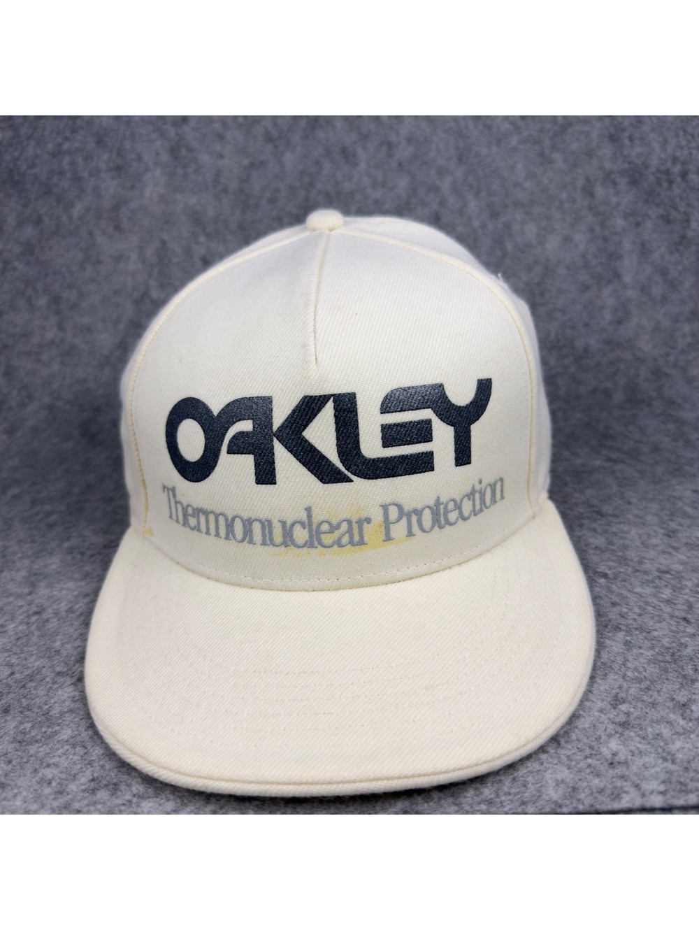 Oakley Thermonuclear Protection White Snapback Hat Size S